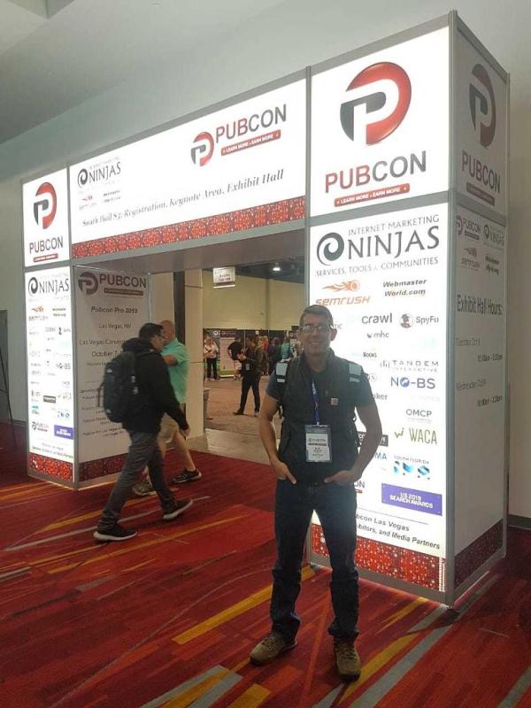 Bob Garcia at PubCon Las Vegas 2019